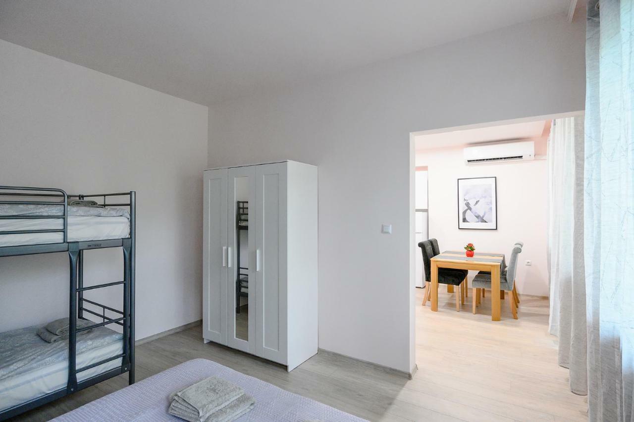 Studio Thermi 1 Varna Exterior photo
